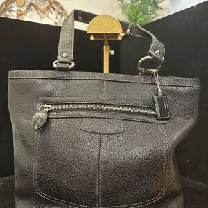 Coach Penelope Black Pebble Leather Shoulder Bag 2010 Beauty